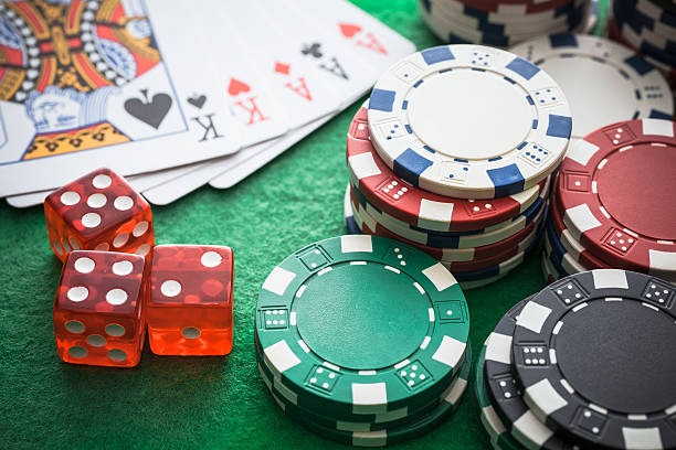 Live roulette table interface on angpao